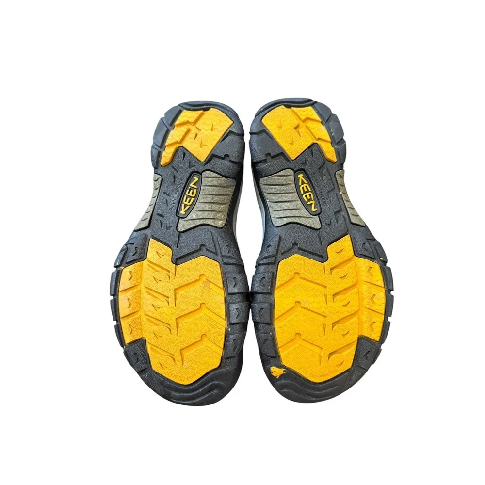 Keen Newport H2 Sandals‎ Men 9 Brown Waterproof Hiking Trail Outdoor Shoes